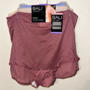 BALI. brief style full coverage stretch panties.